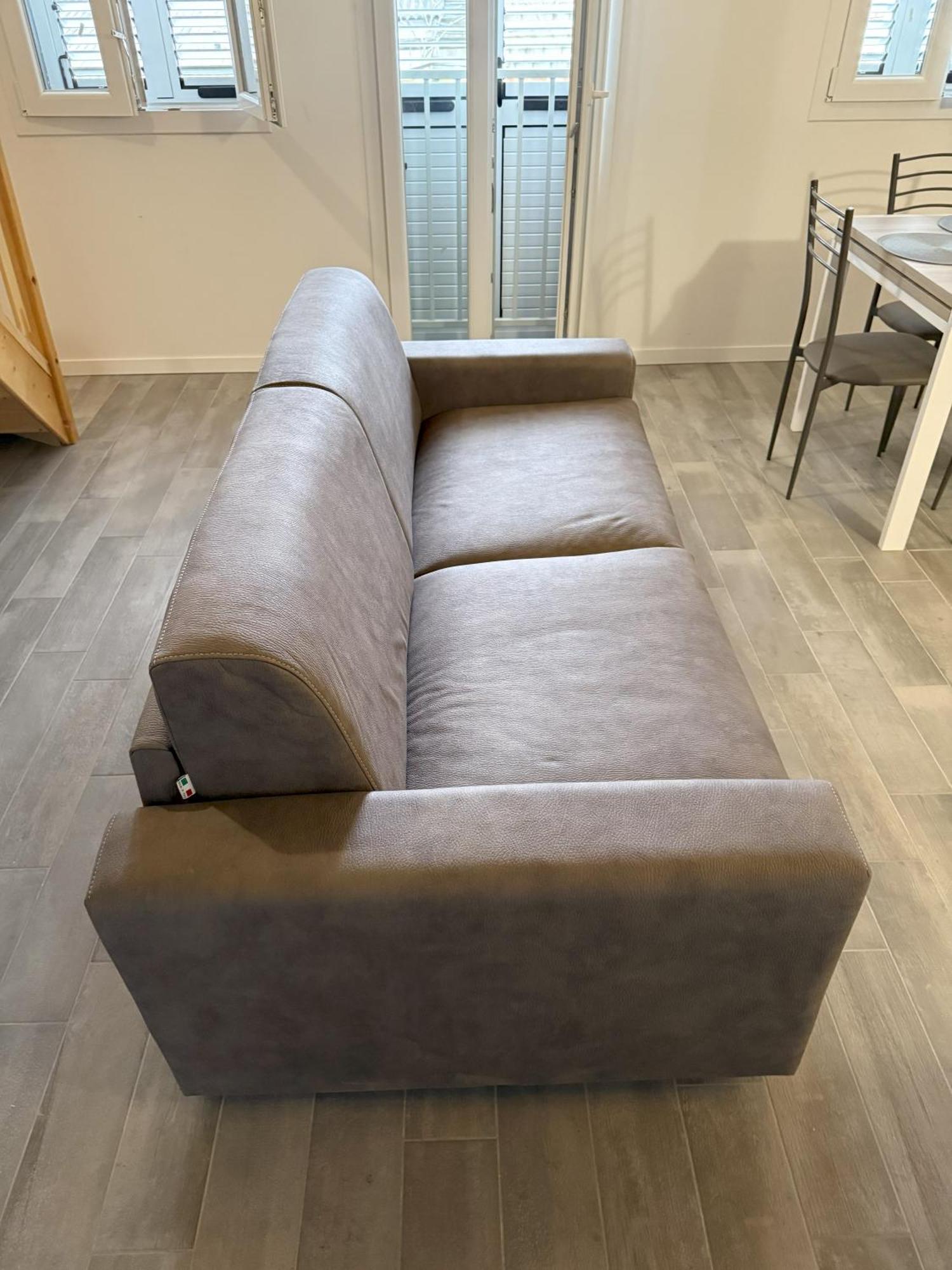 Francesco's House-airport Apartment *