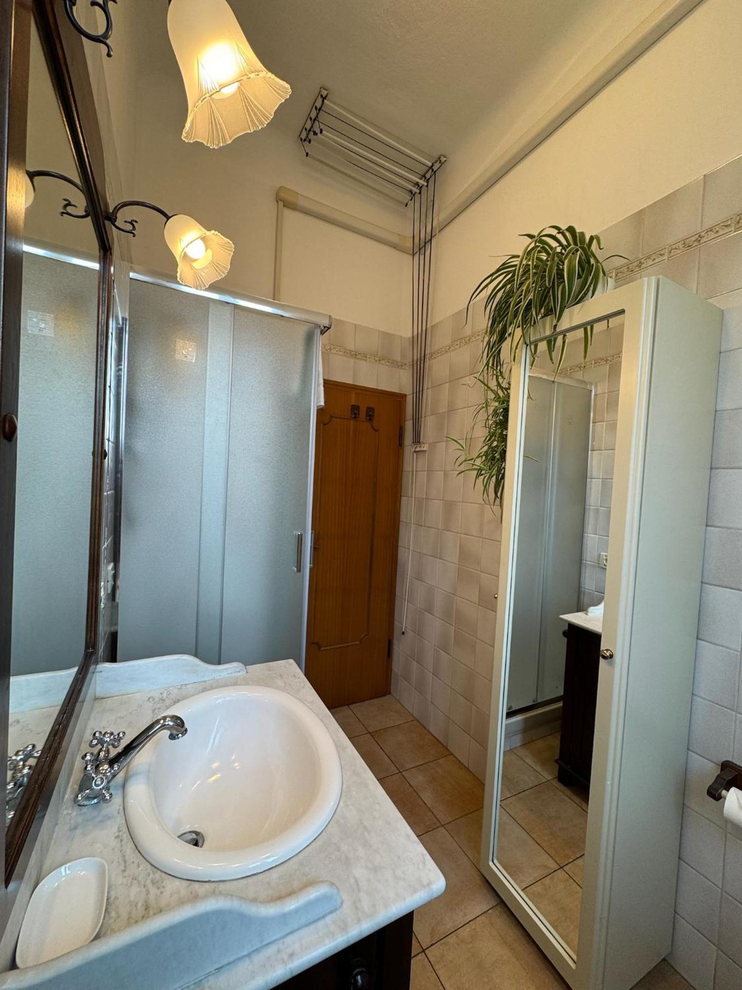 Fiera - Train Station - Free Parking * Bologna