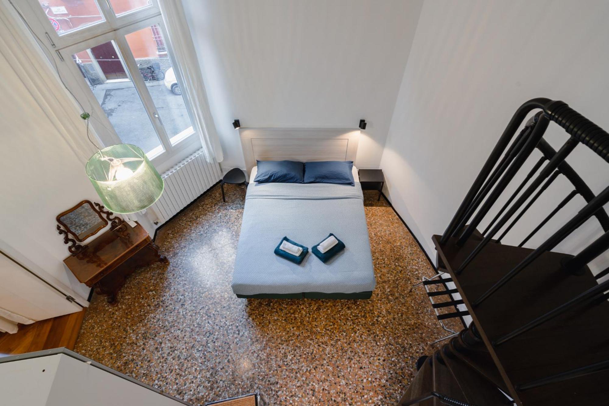 Palazzo Rialto Antique Apartment