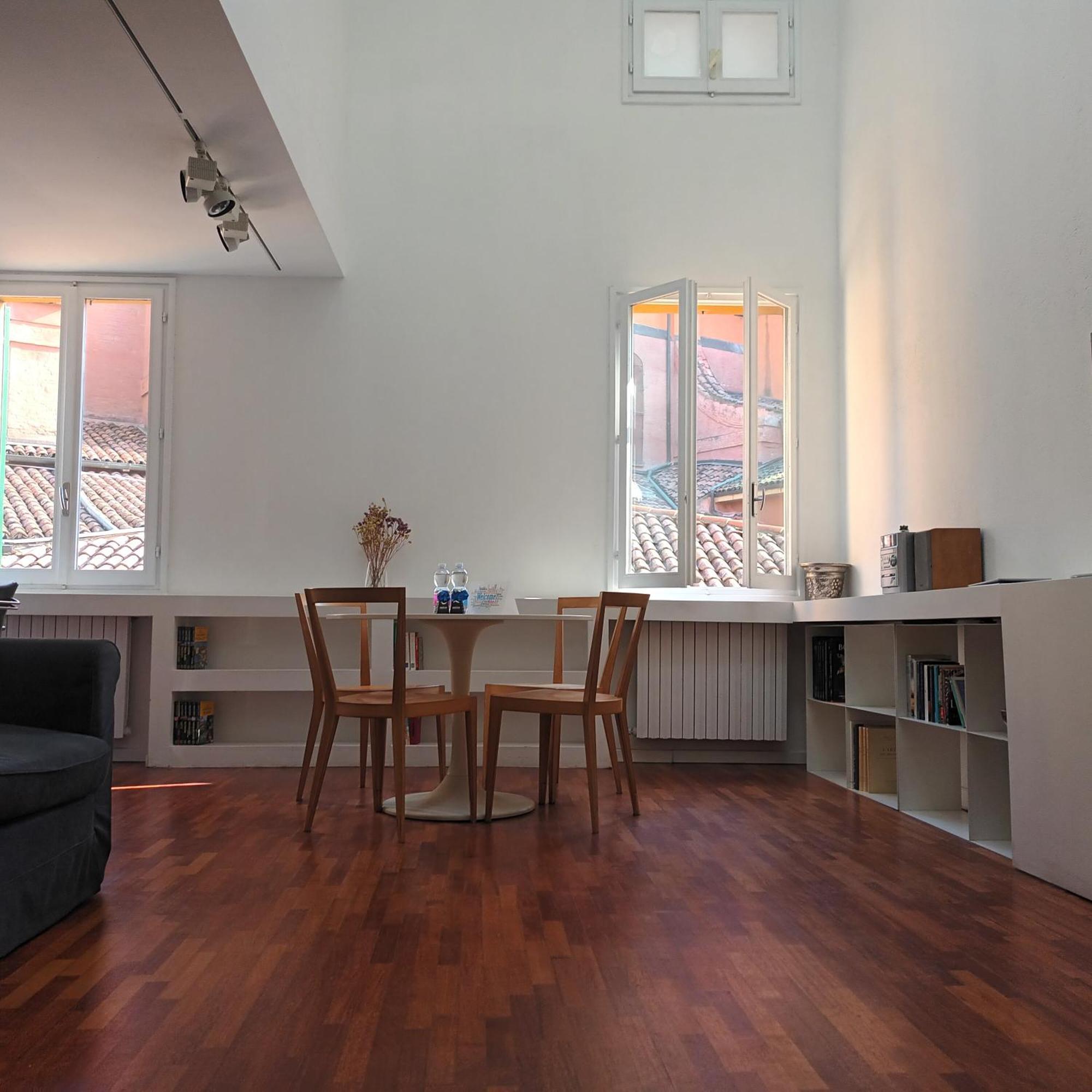 Apartment Prime College