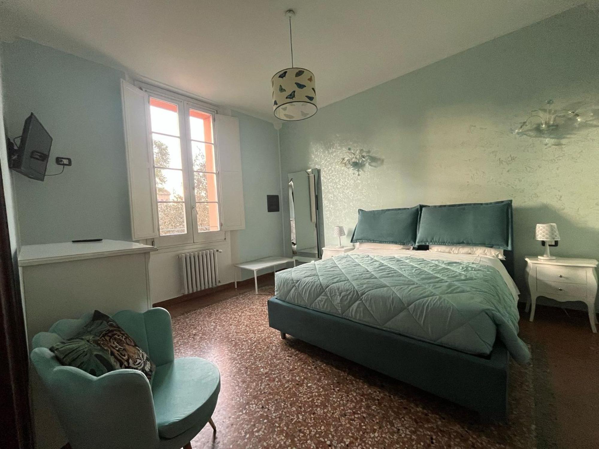 Saragozza Flat & Secret Garden Apartment