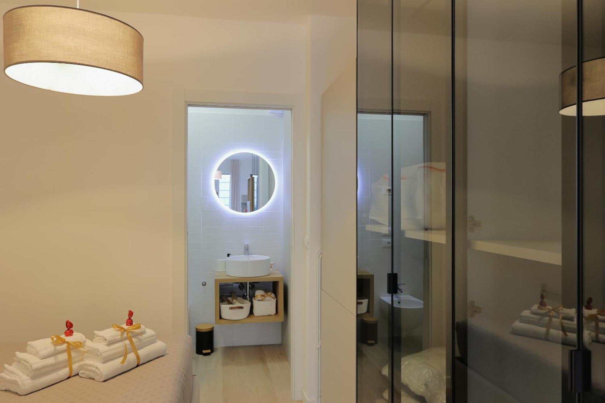 Mascarella - Elegante Design Con Patio Nel Centro Storico Apartment