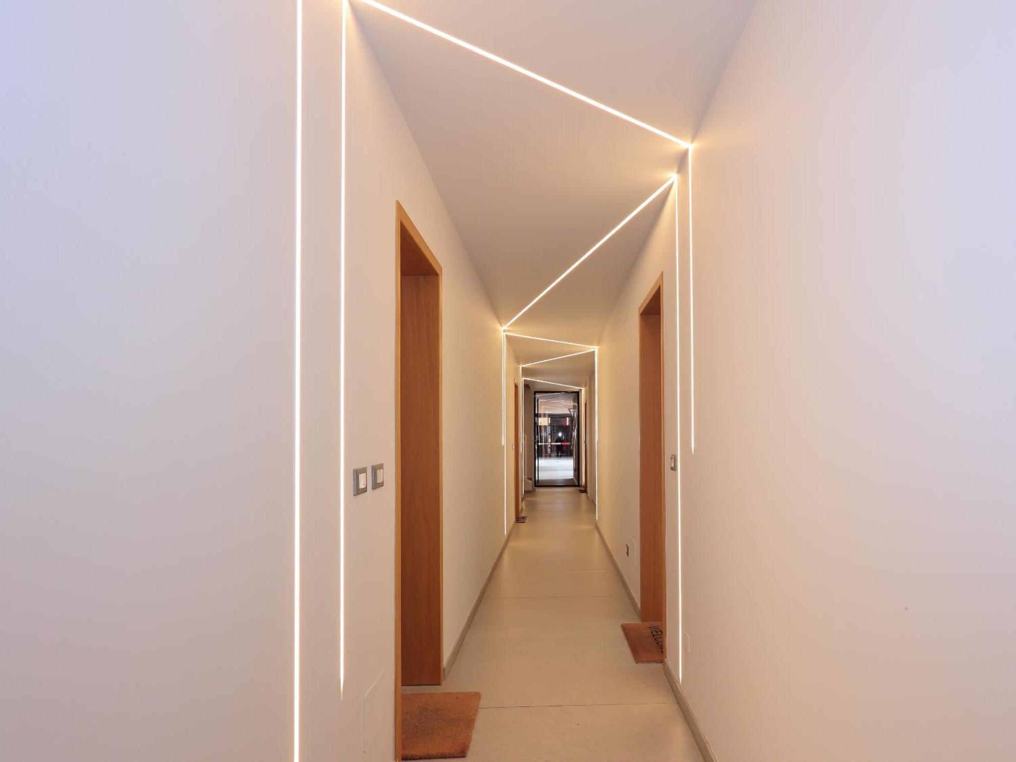 Apartment Mascarella - Elegante Design Con Patio Nel Centro Storico