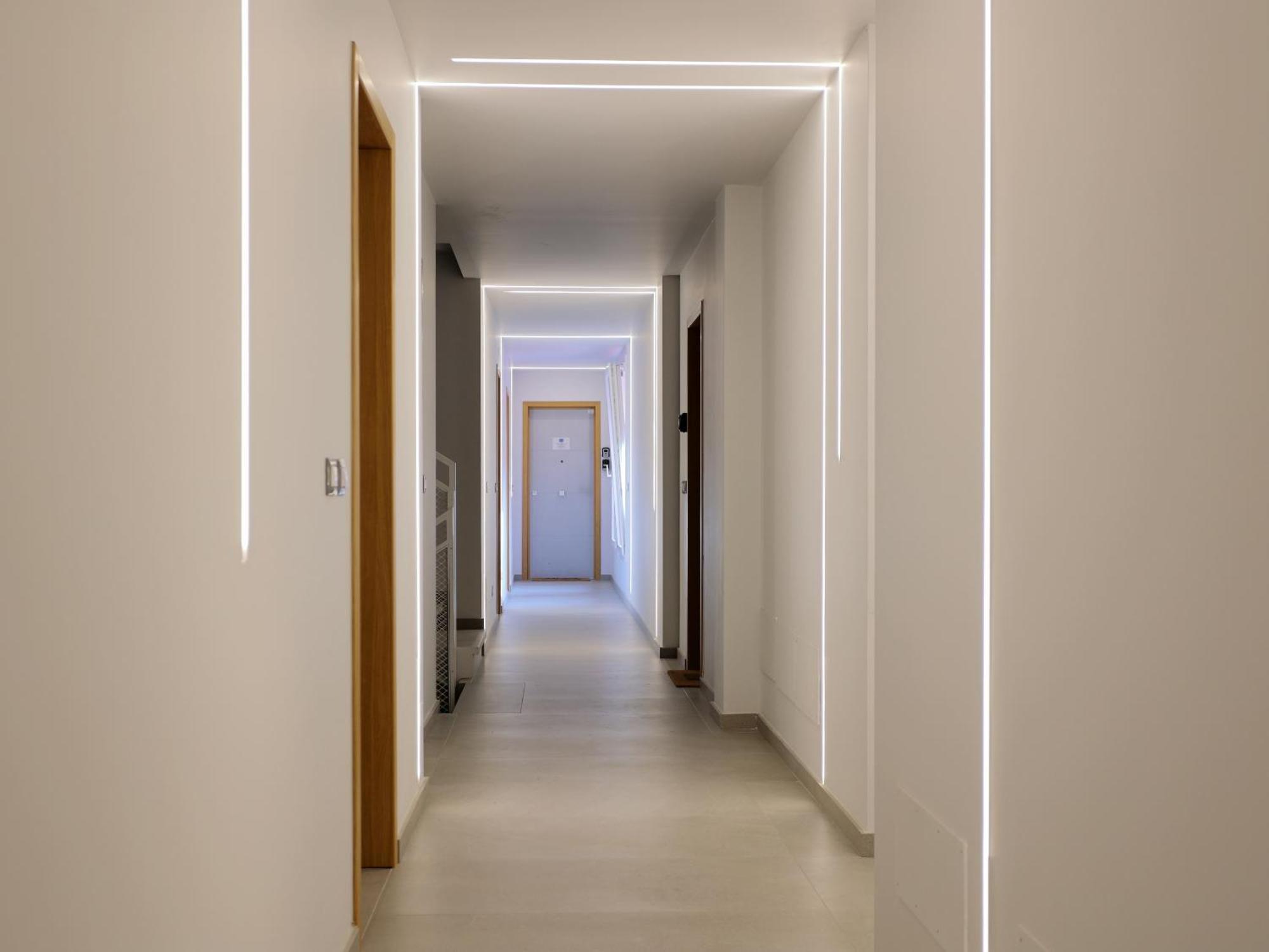 Mascarella - Elegante Design Con Patio Nel Centro Storico