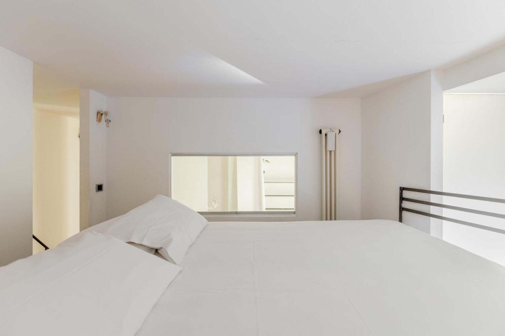 Modern With Mezzanine By Wonderful Italy Apartment
