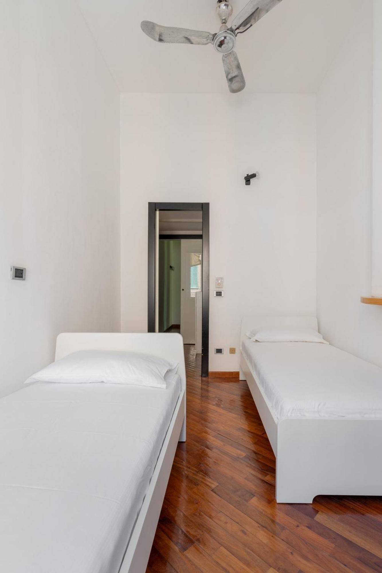 Modern With Mezzanine By Wonderful Italy Bologna