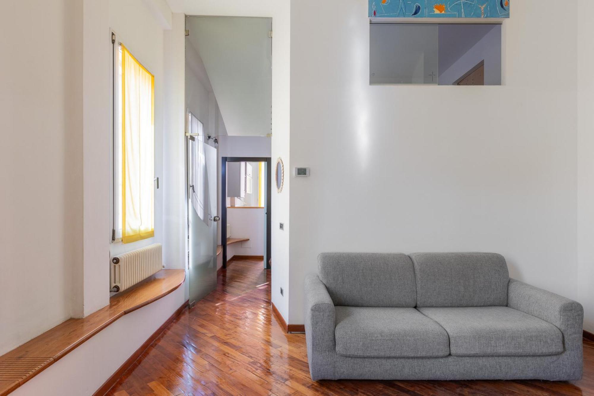 Modern With Mezzanine By Wonderful Italy Apartment *