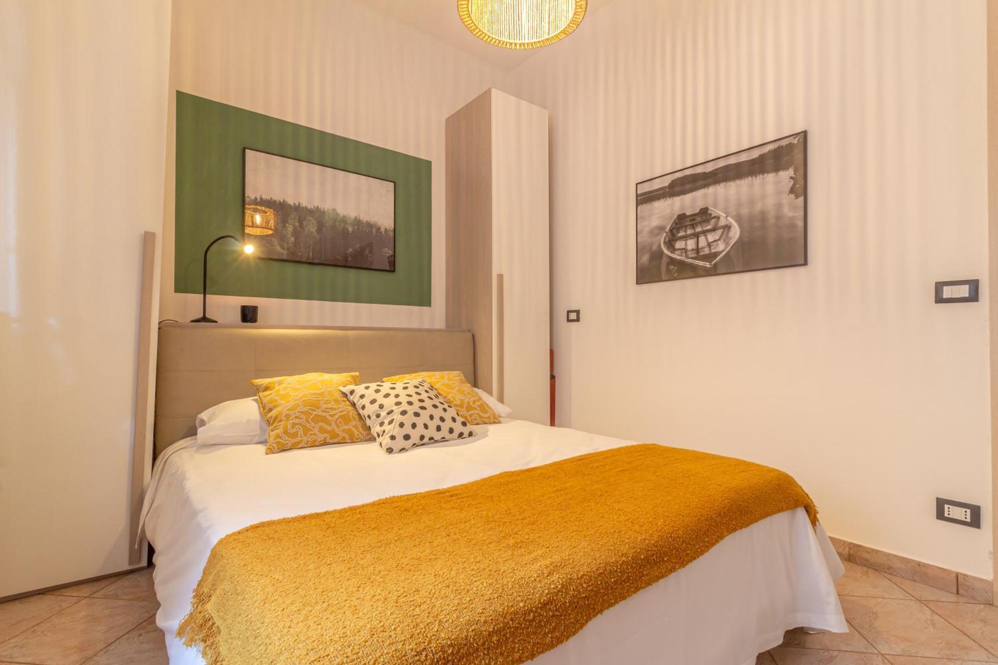 2 Steps Away From With Private Parking Apartment *