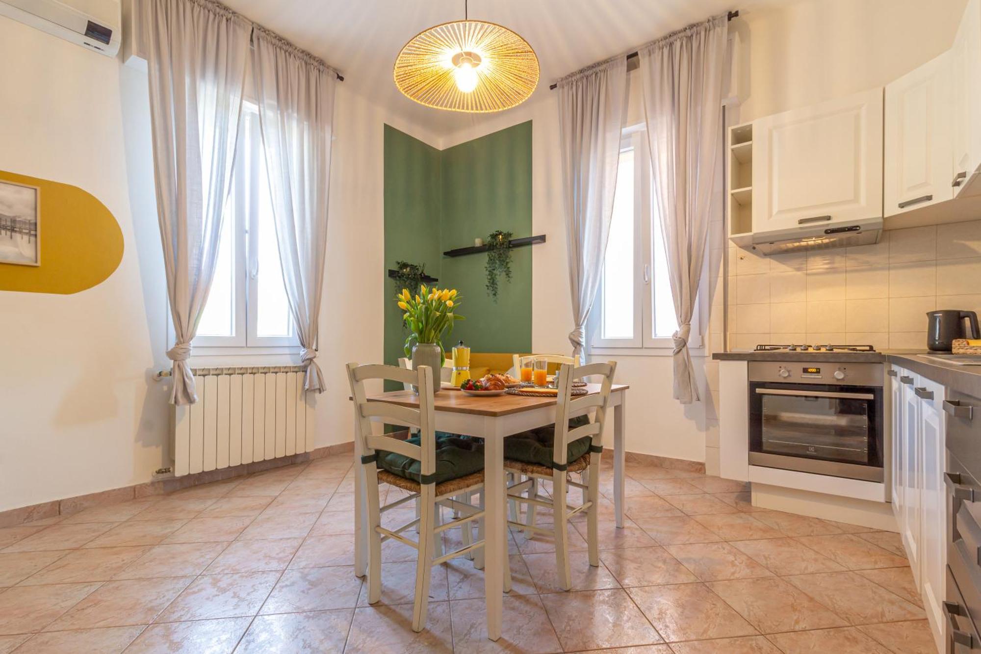 2 Steps Away From With Private Parking Apartment
