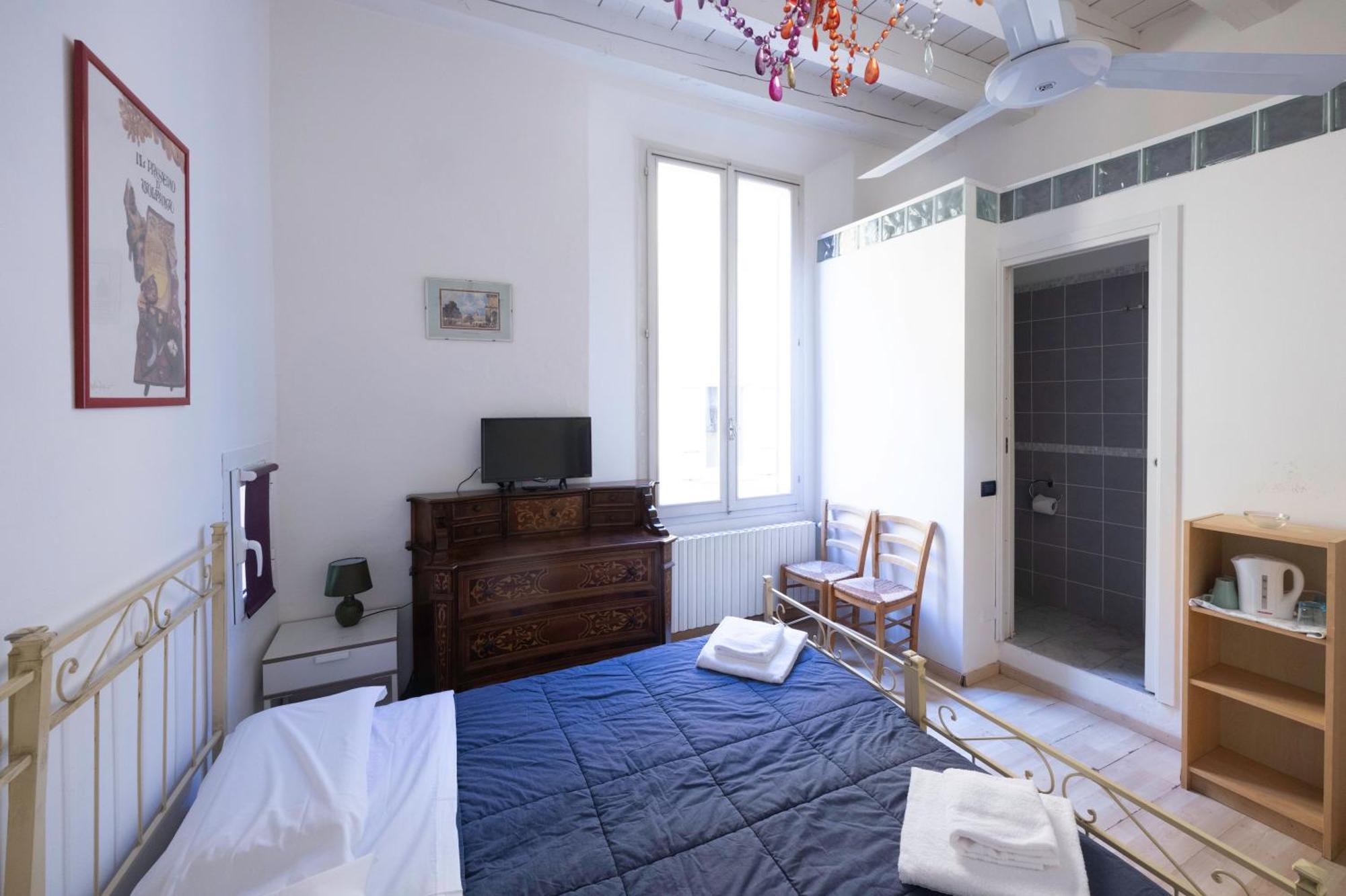 Guest house Le Stanze Nel Ghetto, By Short Holidays