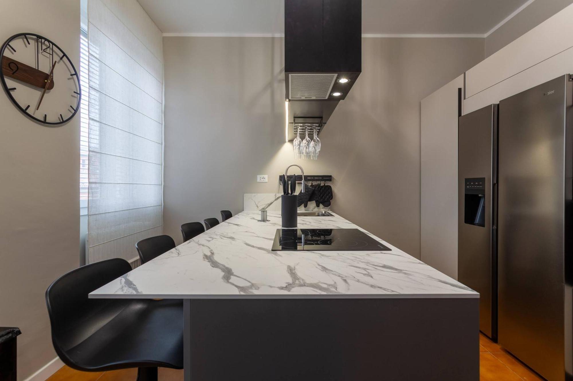 Housmart Lorenzo Costa 17 Apartment *