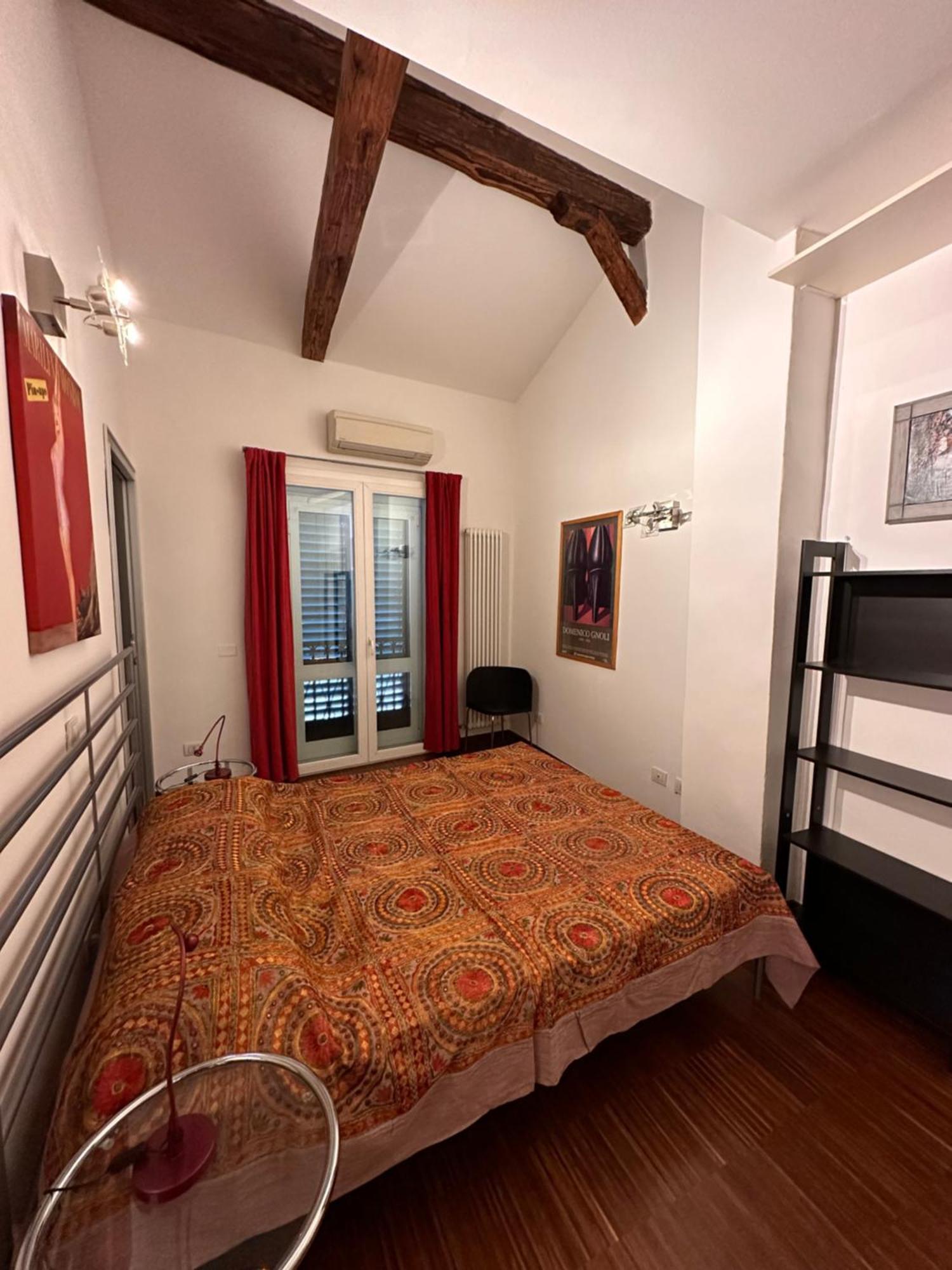 Sweet San Vitale 47 Apartment *