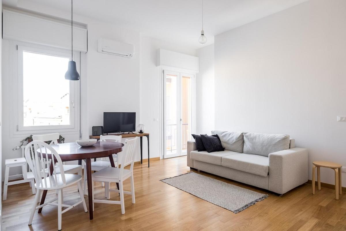 Grazioso A Due Passi Da Piazza Maggiore Apartment *