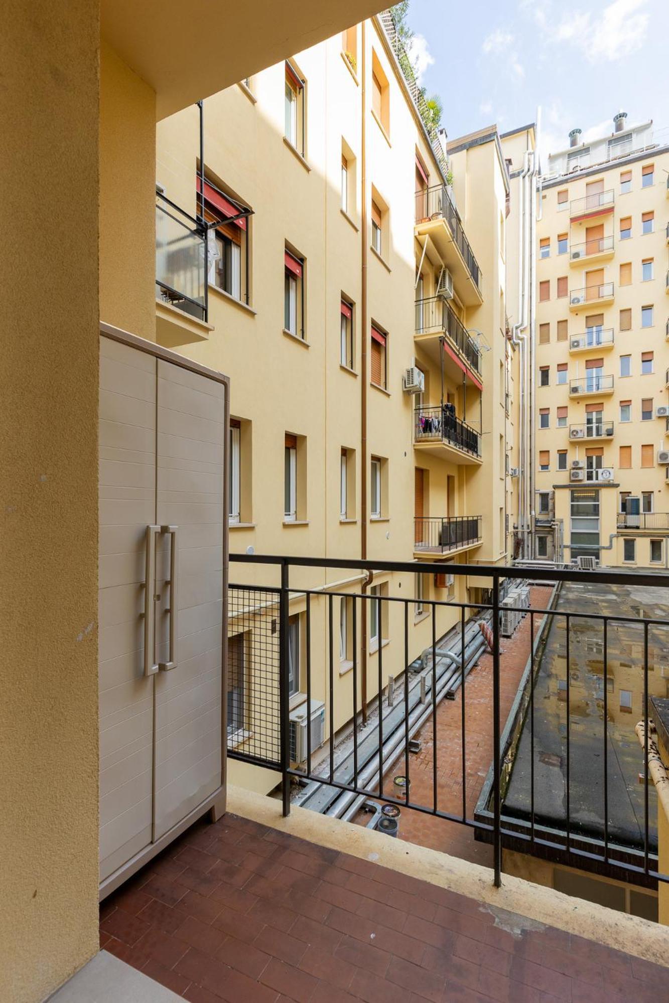 Blue Azzo Gardino N9 Interno 4 *