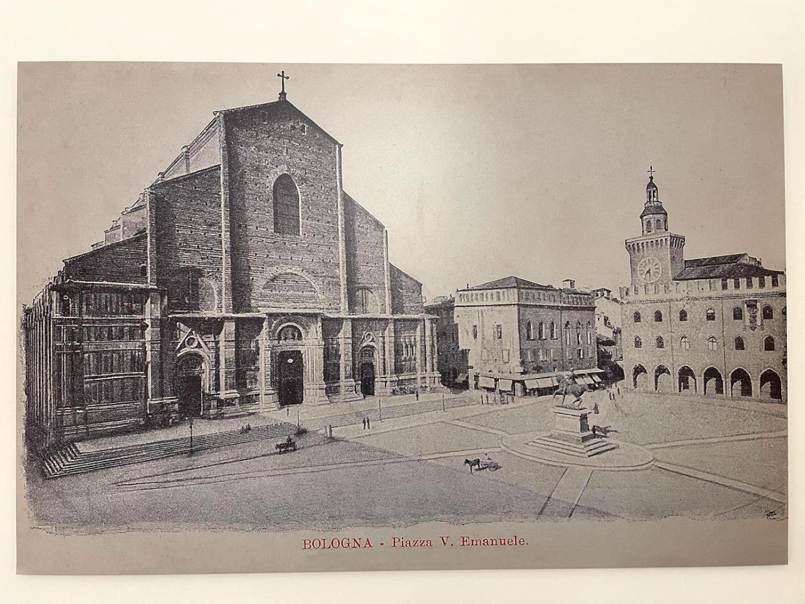Brand New !!! Ancient Liberty Style Completely Renovated 2025 Bologna