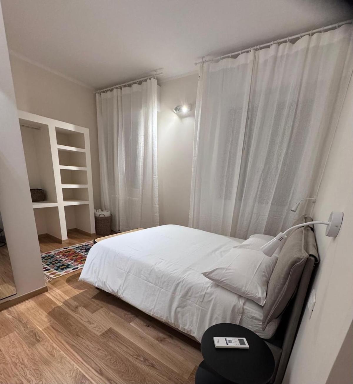 Elegant In The Heart Of Apartment Bologna