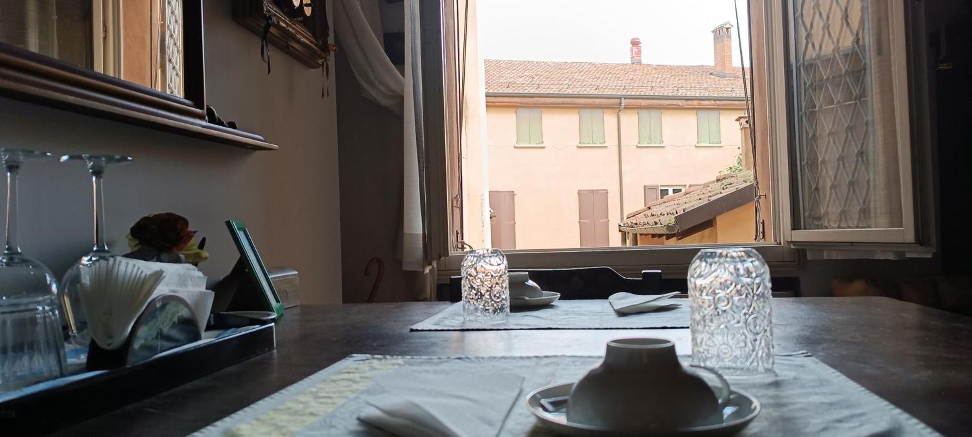 Fuori Dai Coppi - *