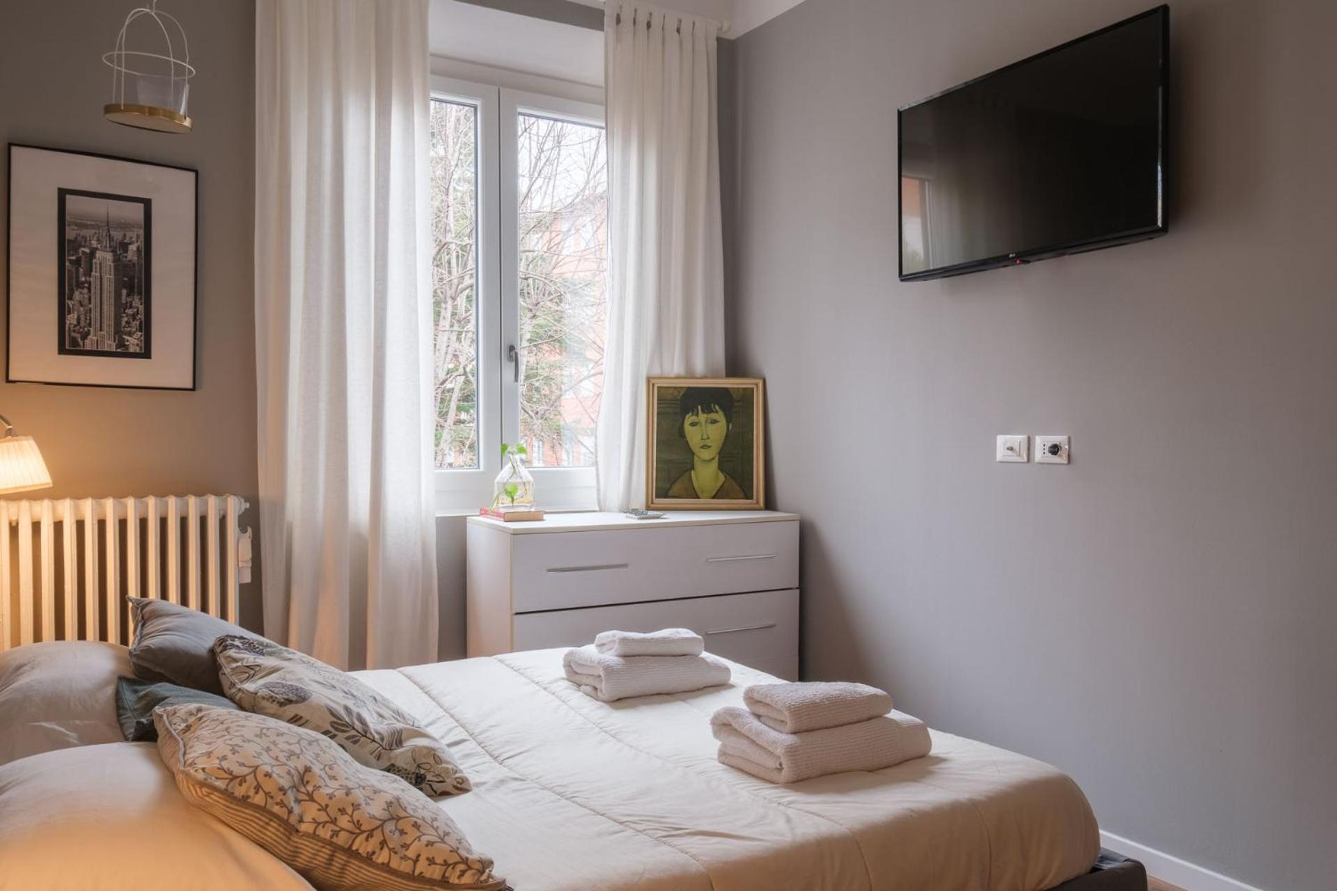 Elegance And Comfort In The Heart Of Apartment Bologna