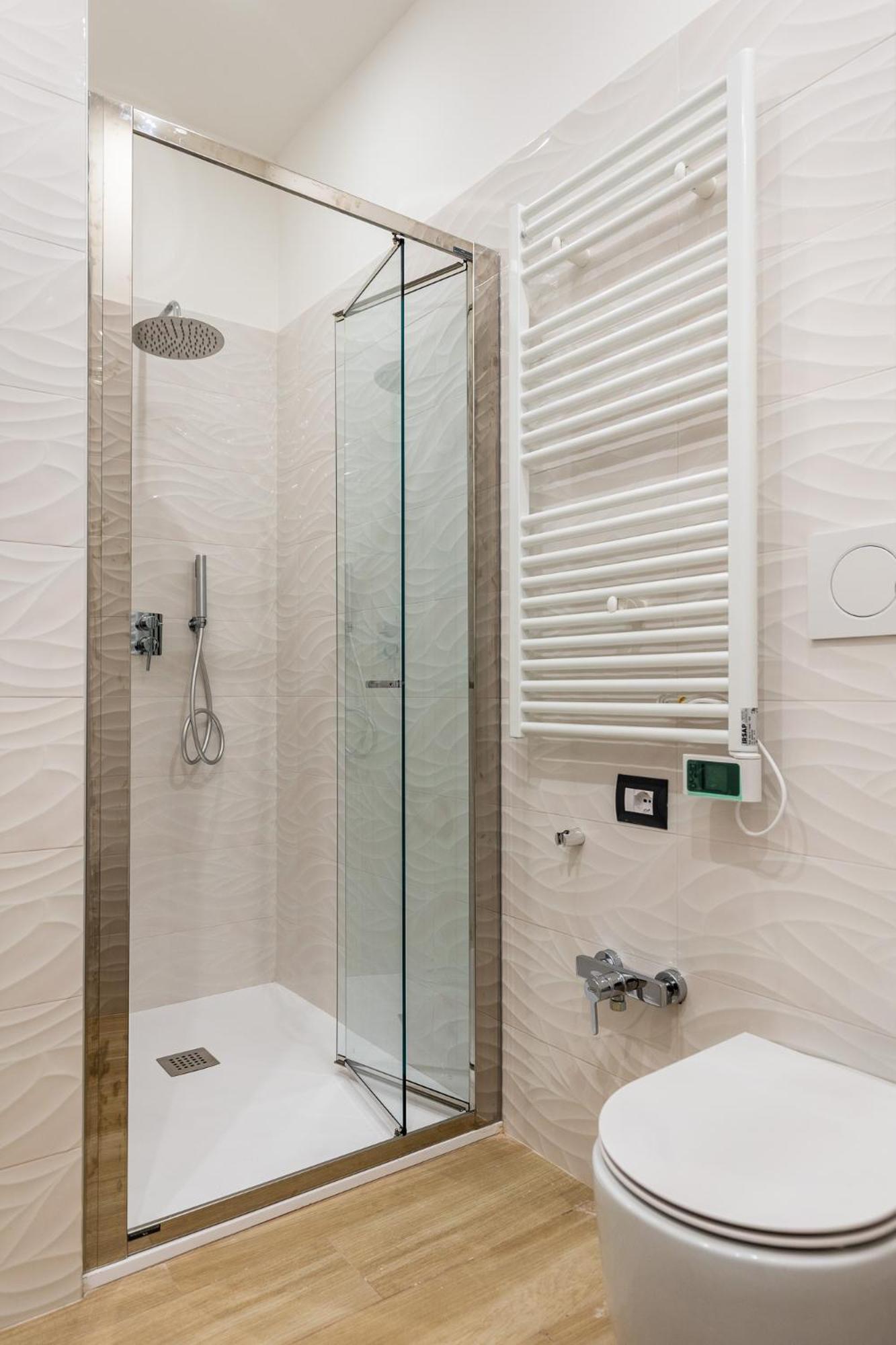 Giorgi Homes - Gold Apartment *
