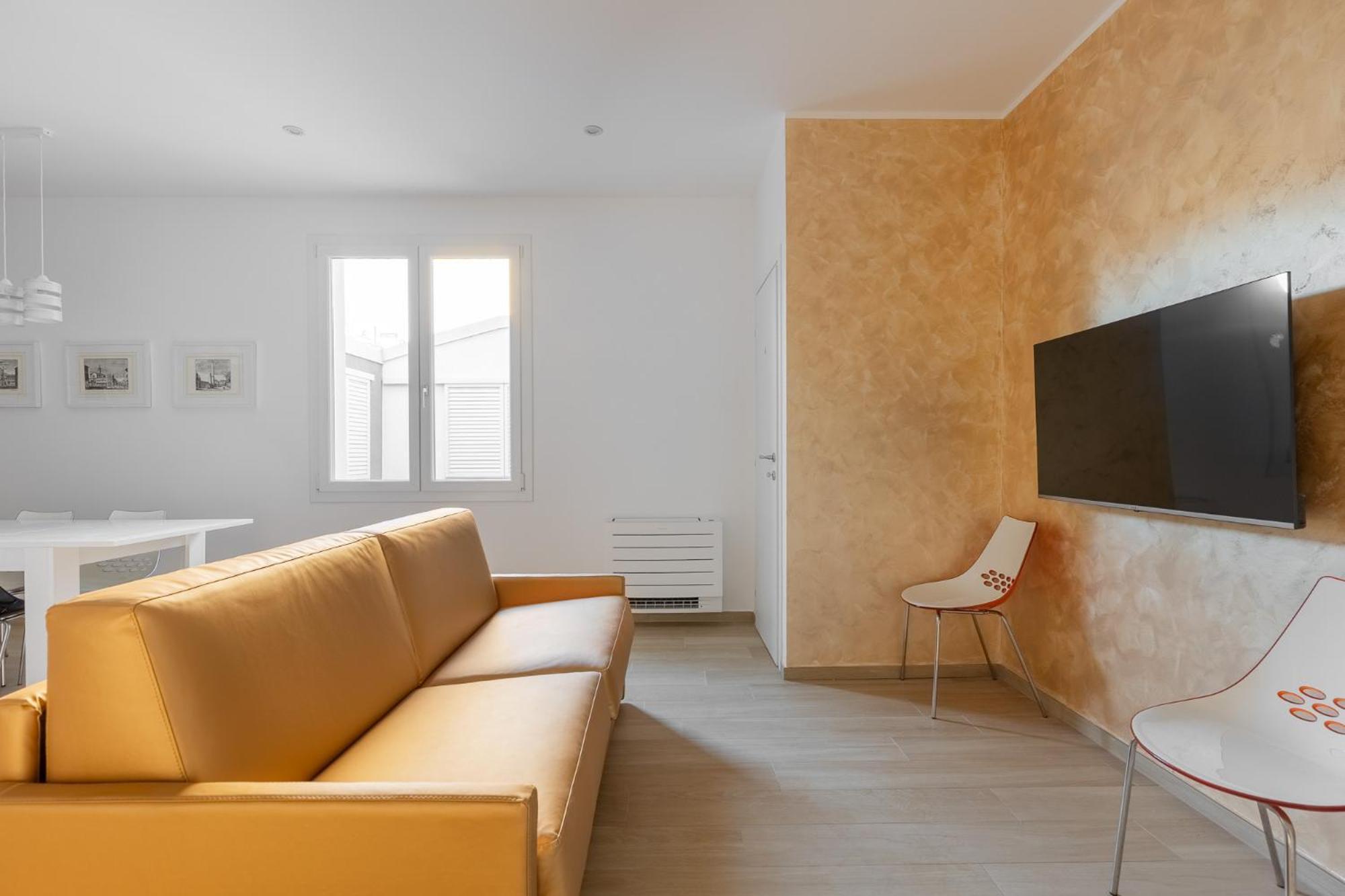 Giorgi Homes - Gold * Bologna