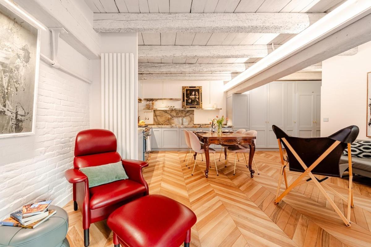 Apartment Deluxe Fine Art Historic Centre Bologna