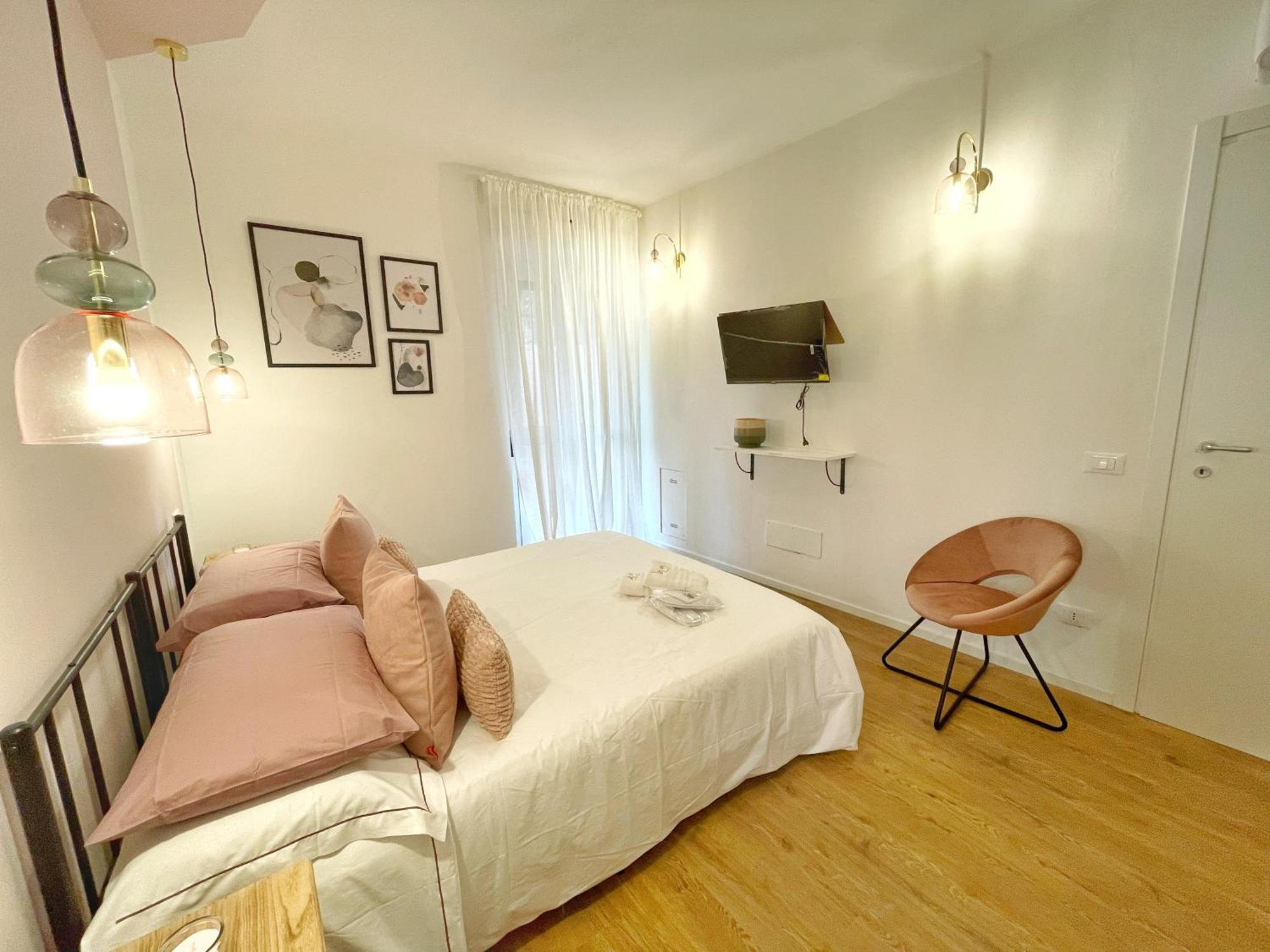 Apartment Behappys Charming Balcony-near The Centre&rizzoli