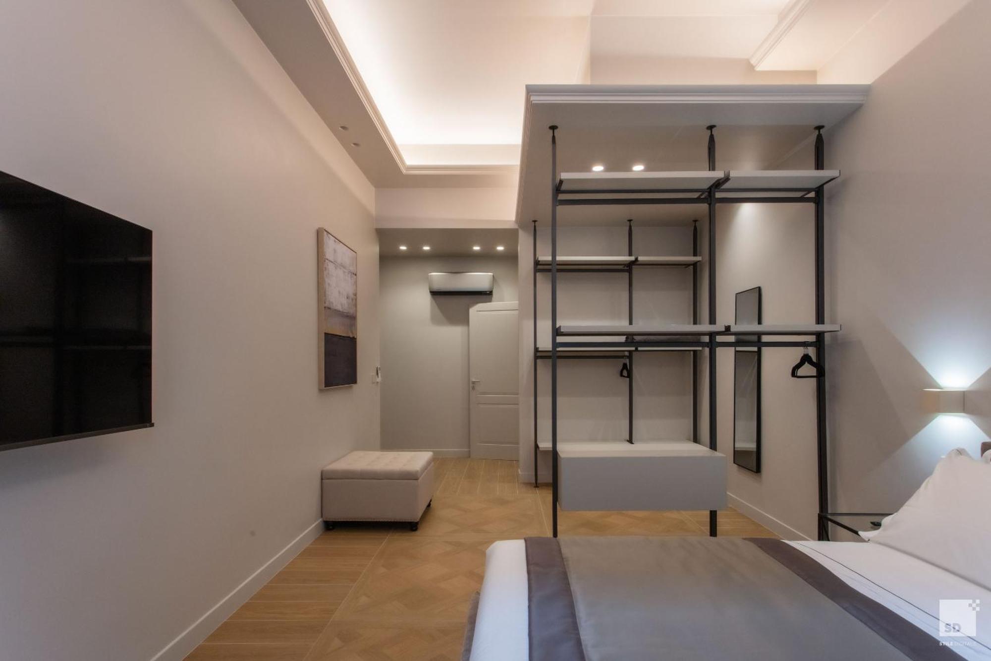 Cavour Apartment *