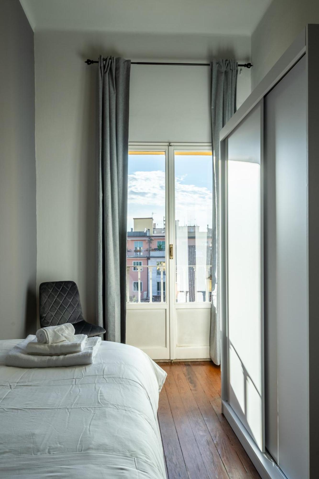 Apartment Indipendenza Loft Center