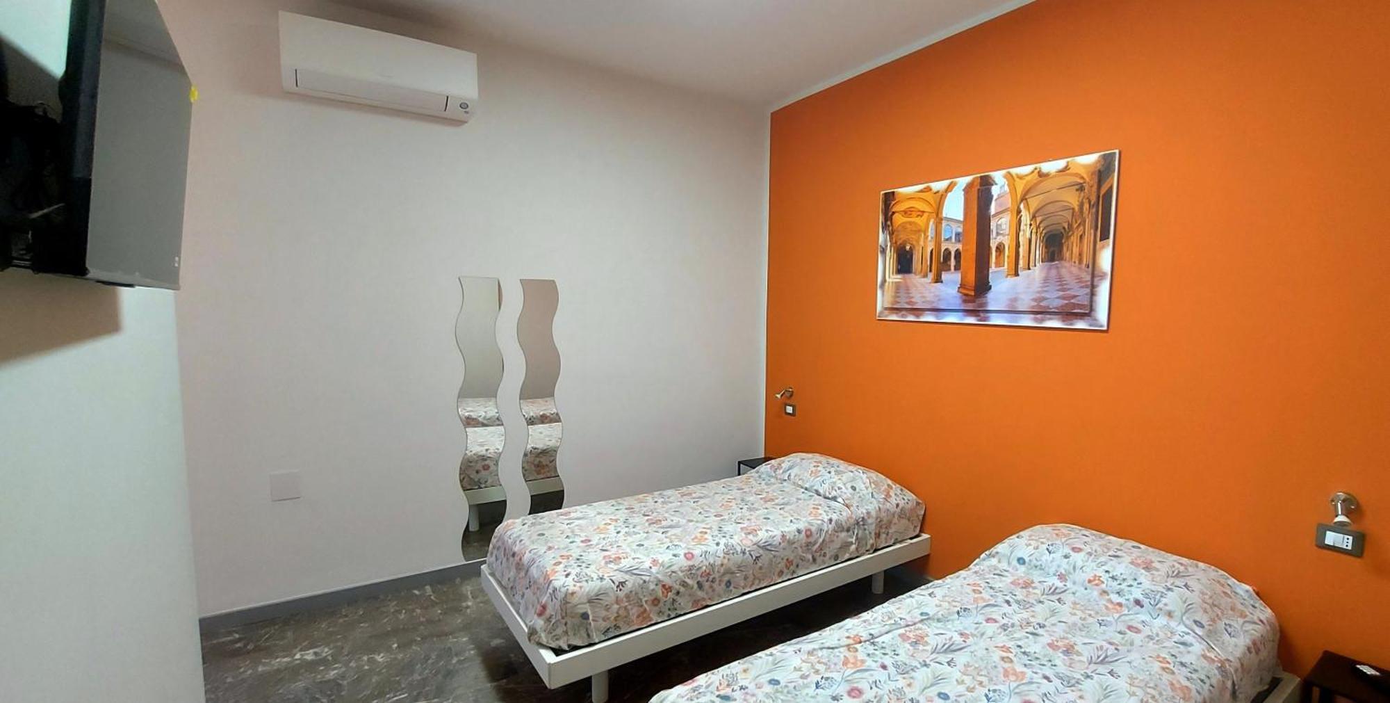 Unangolodibologna 2 - Vicino Ospedale Laura Appartamento
