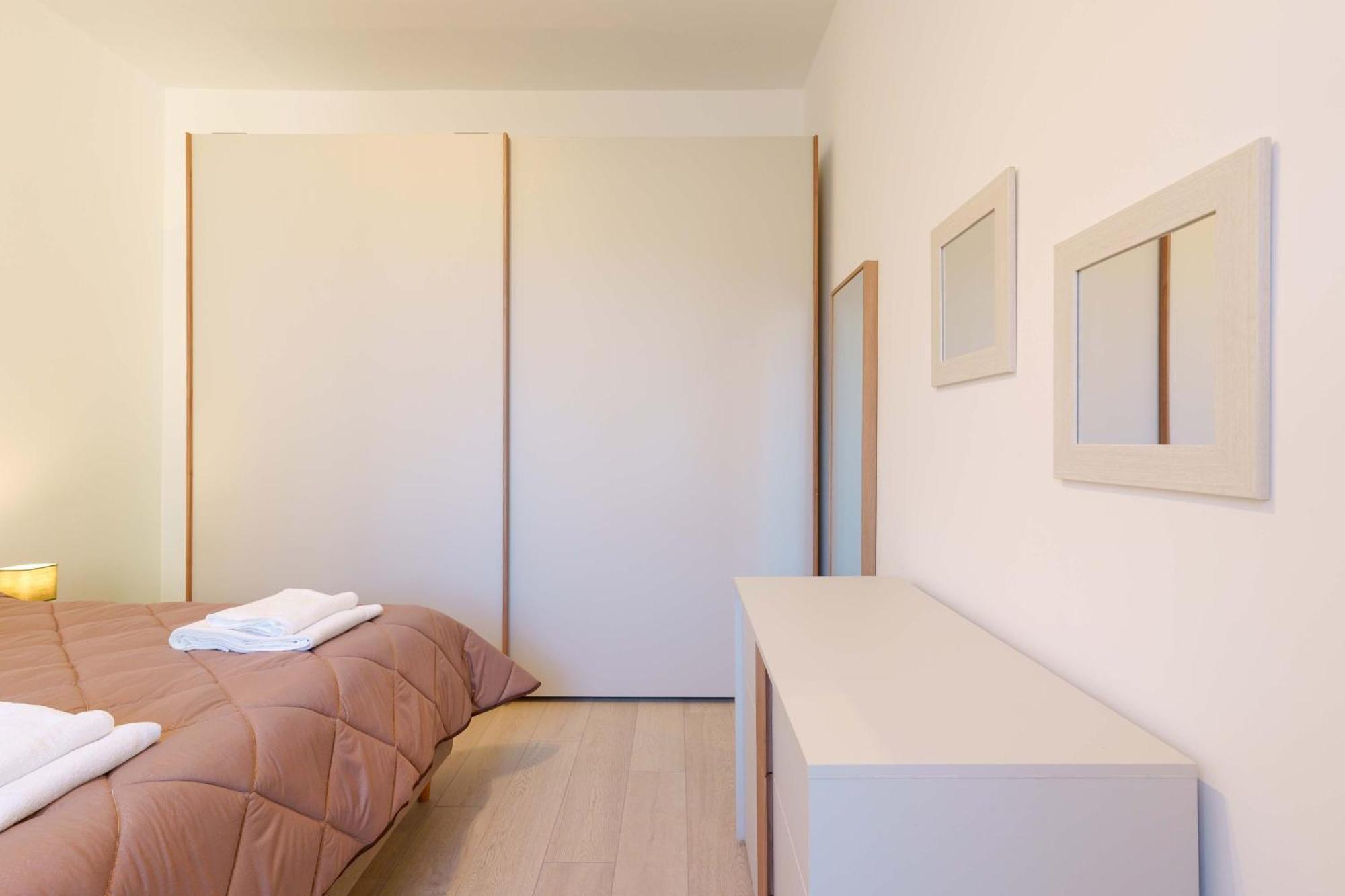 Apartment Cignani Loft - Station, Fair, Center