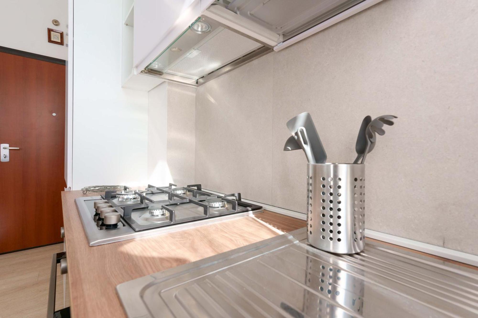 Apartment Cignani Loft - Station, Fair, Center