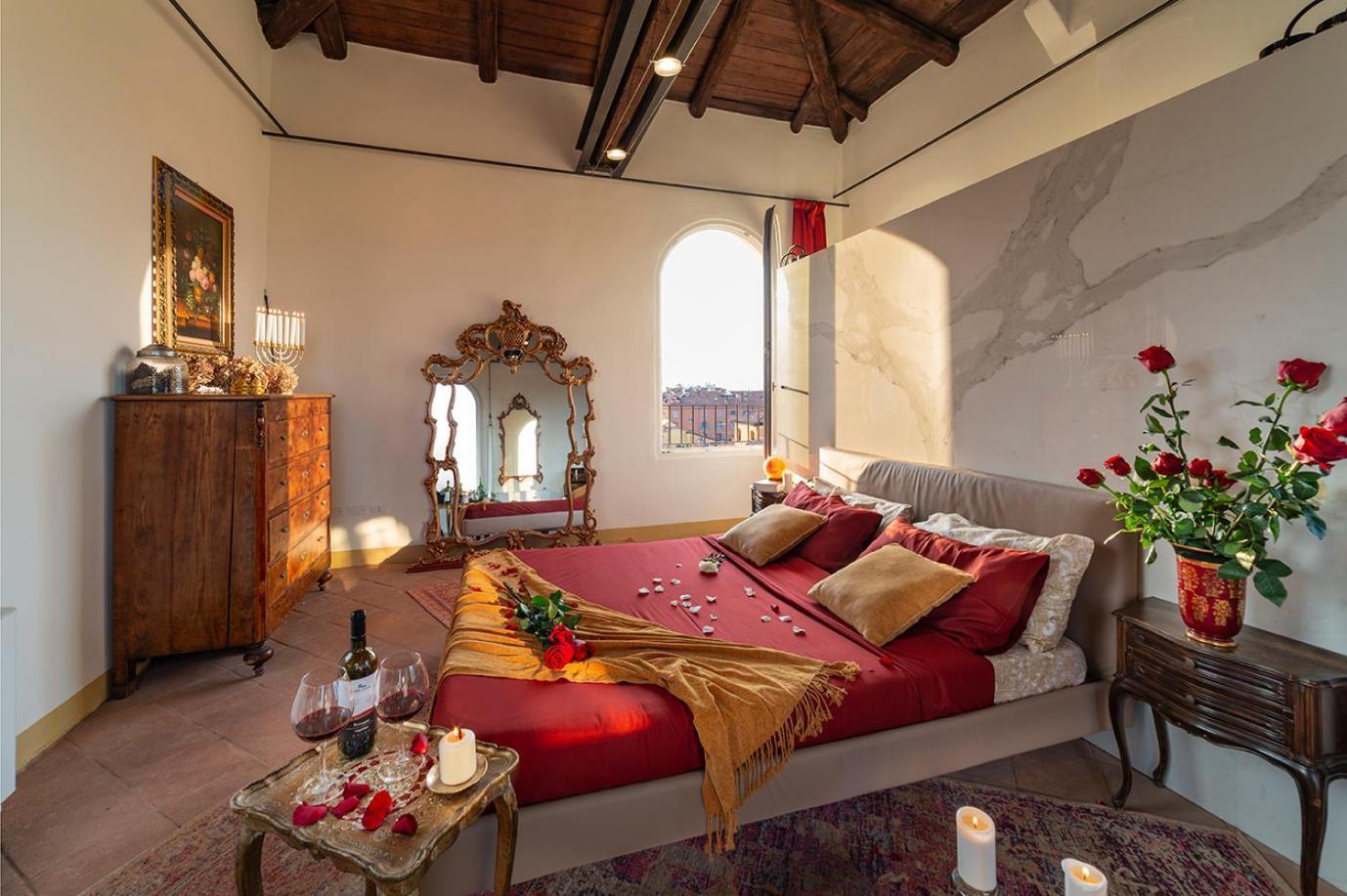 Apartment Tower Of Lovers - Ancient Altana