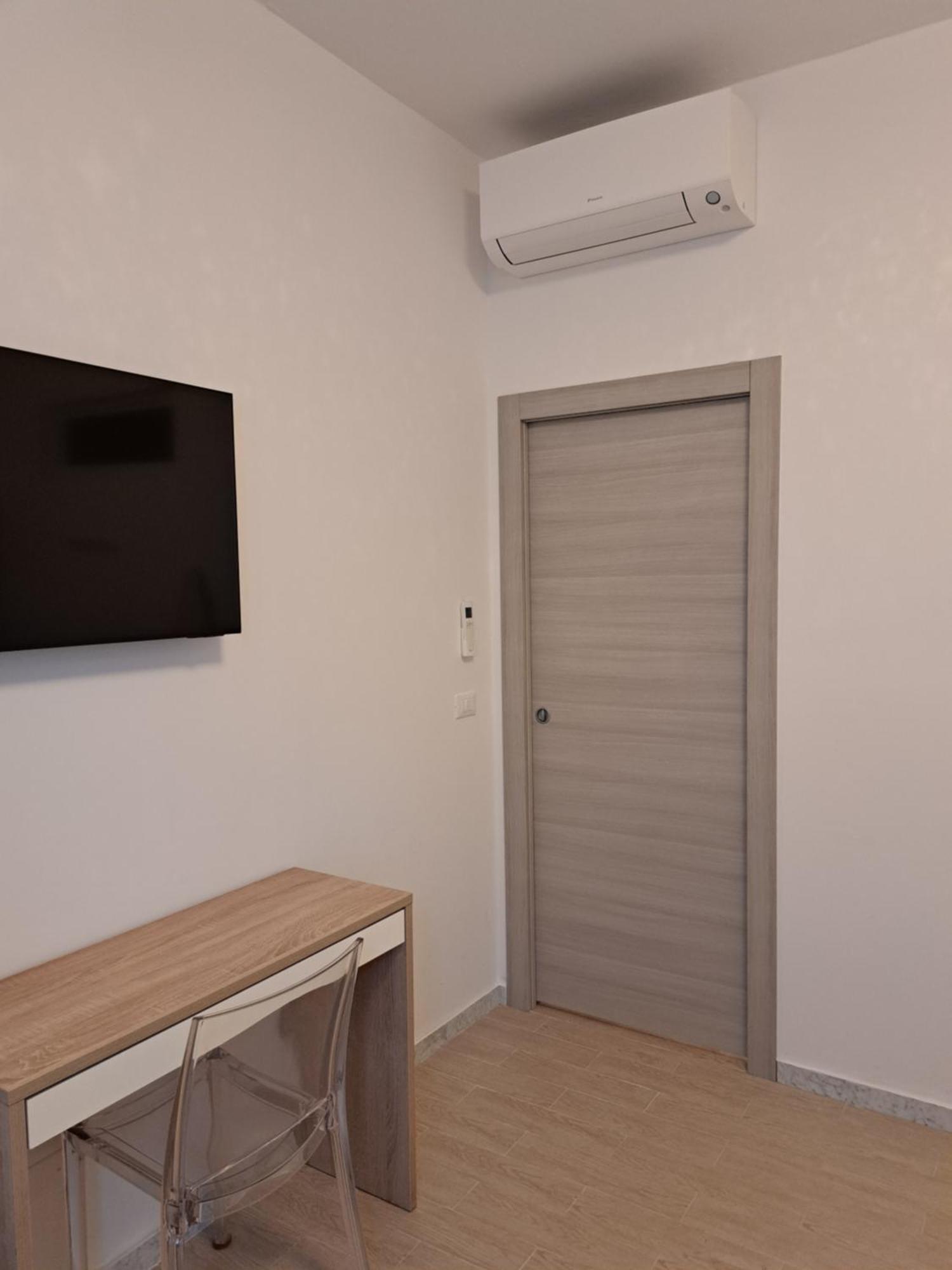 Fiora 7 House - Intera Casa Con Due Bagni - Whole House With Two Bathrooms