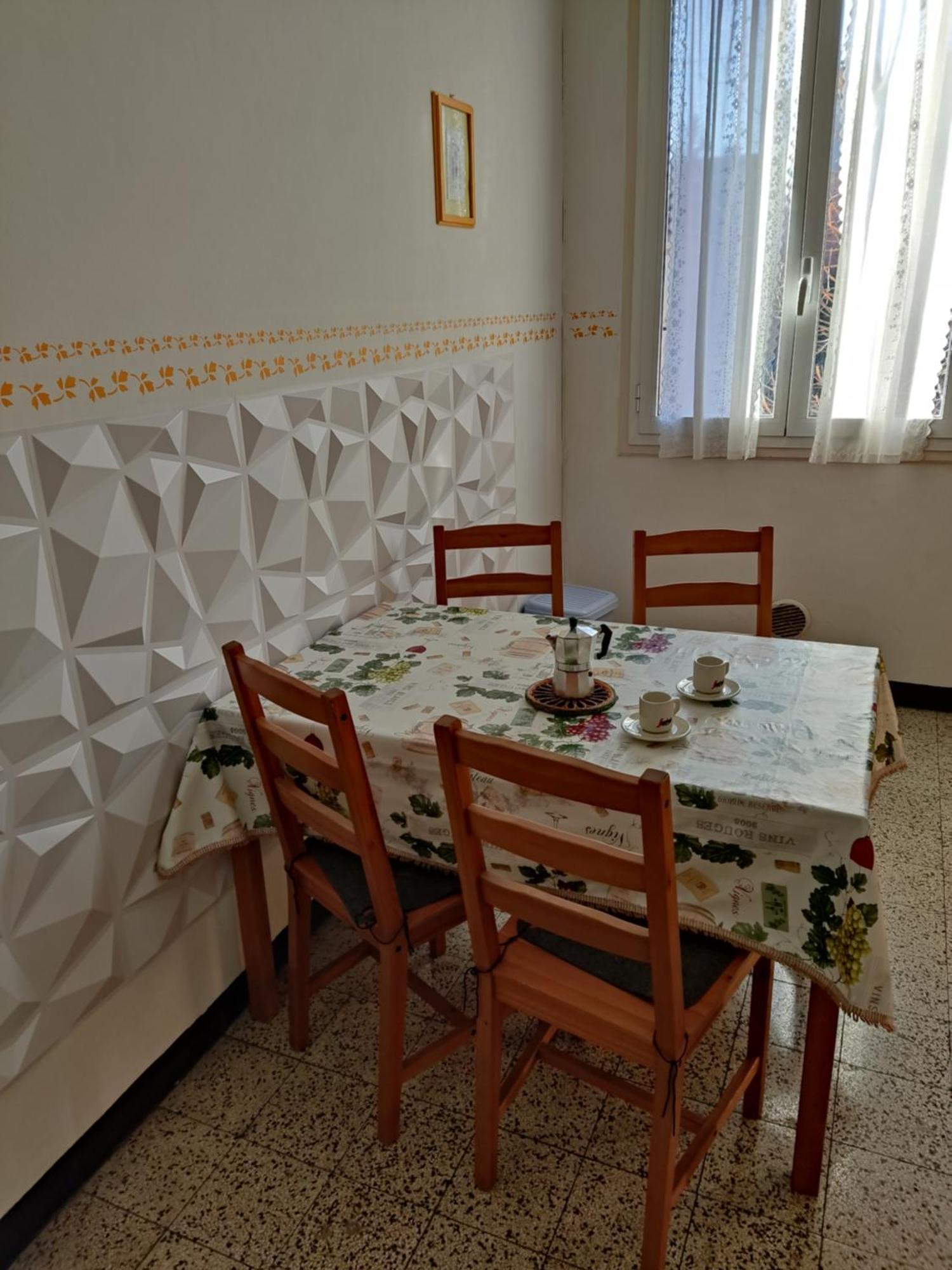 Homeinbo Apartment