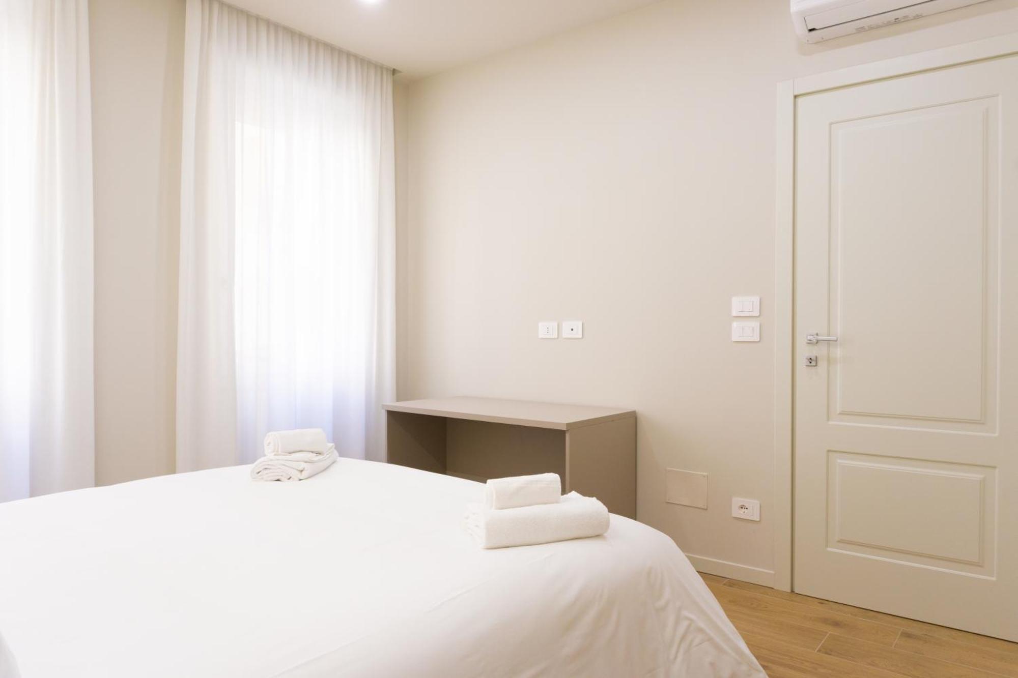 Largo Living Apartment
