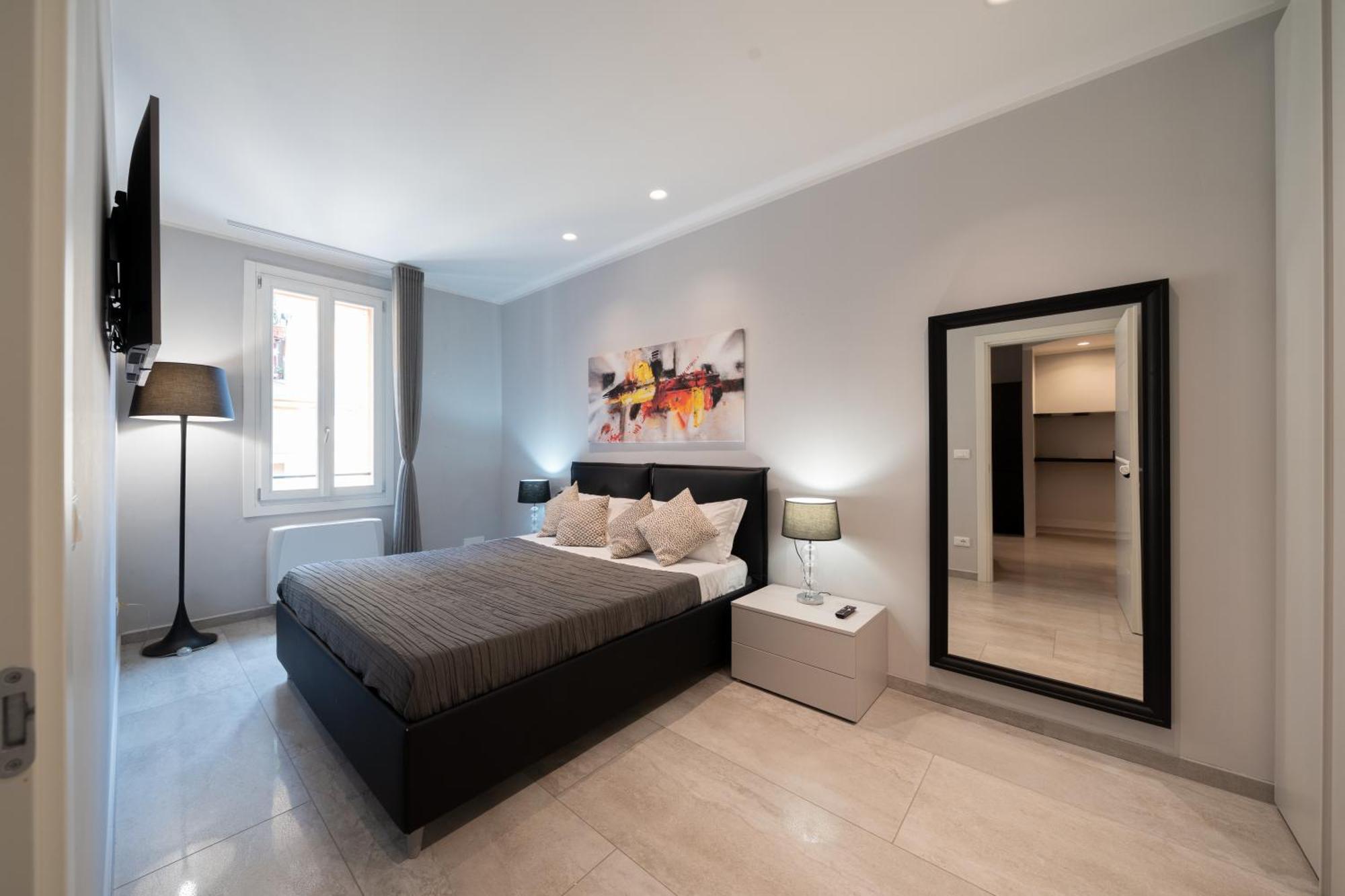 Design In The Heart Of Bolognas History Apartment *