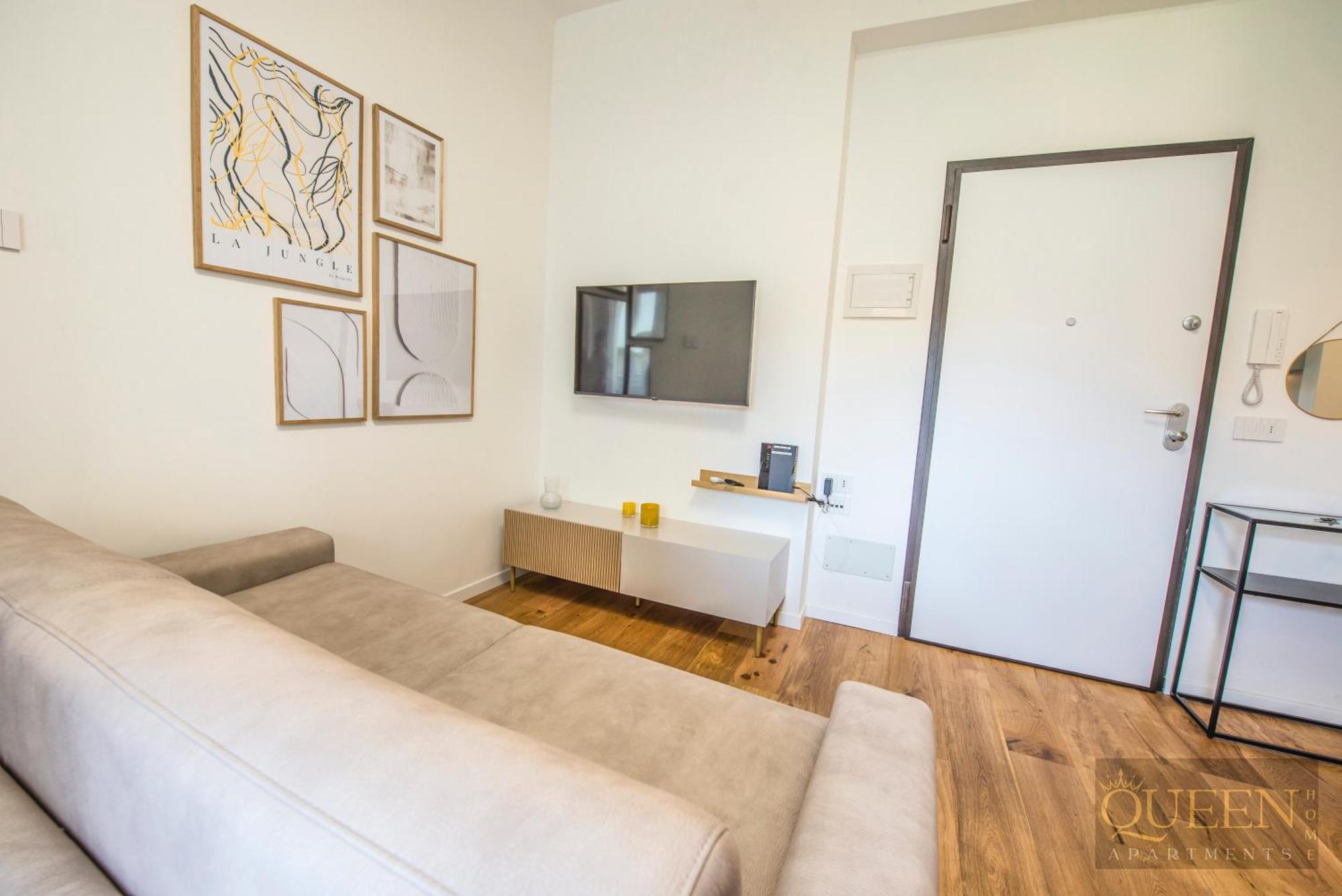 Queen Silvia Apartment Bologna