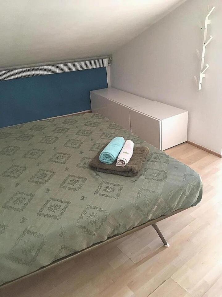 Mansardina Petroni Apartment
