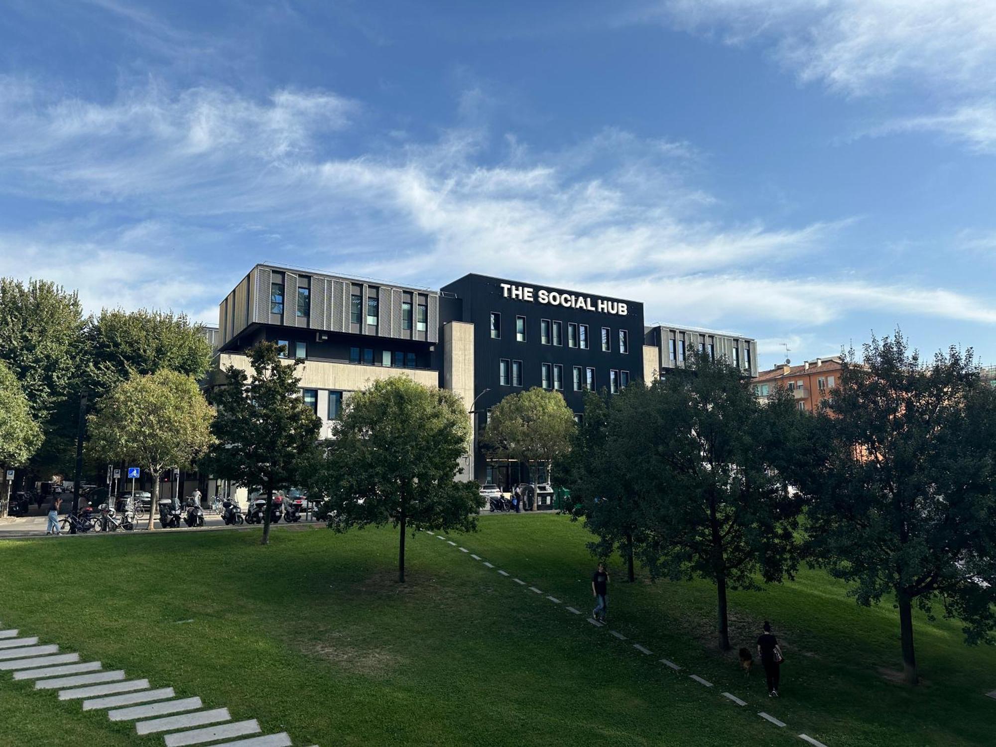 Aparthotel The Social Hub Extended Bologna
