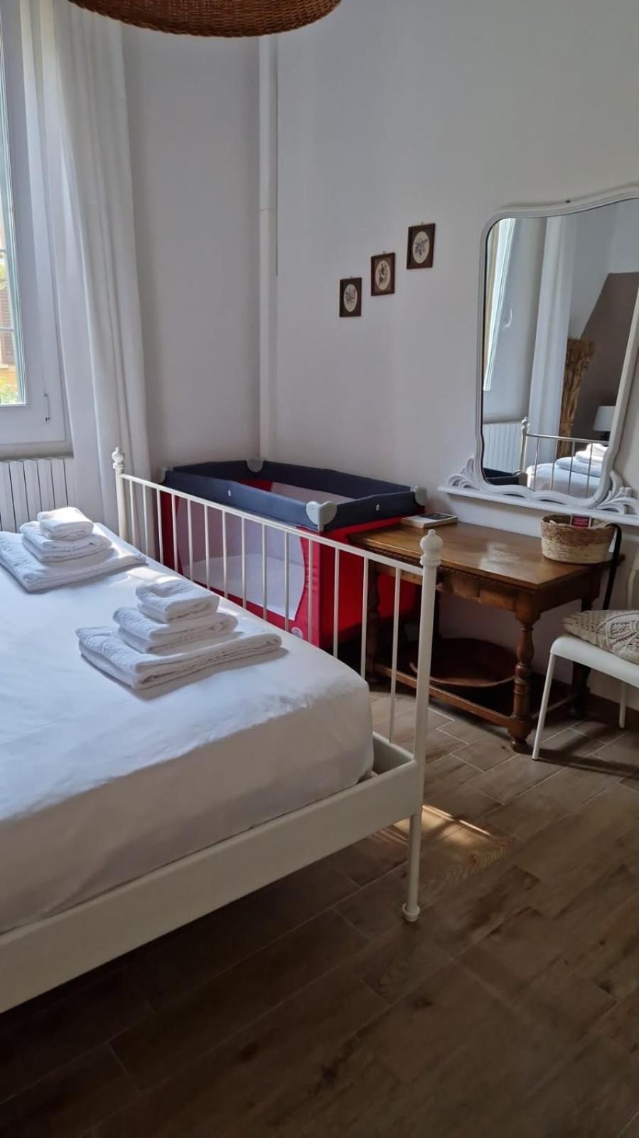Minimal Chic House - Oasis Near The Center With Private Parking & Pet-friendly *
