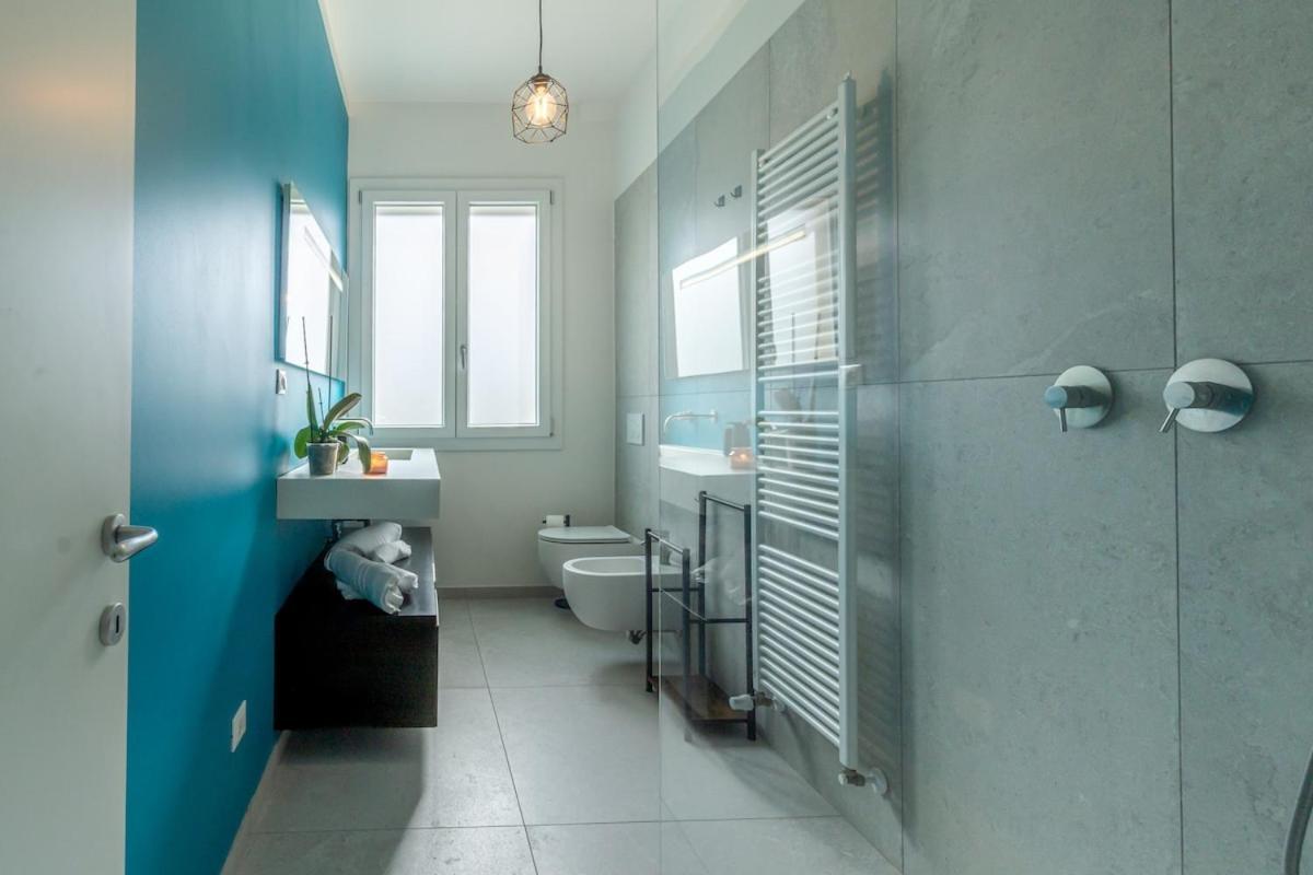 Ampio In Corte Con Doppio Parcheggio Privato Apartamento