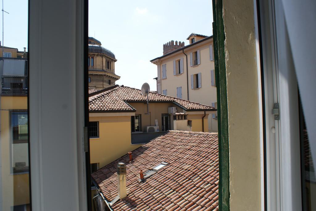 3-tourist House Bologna-mansarda - Self Check-in Apartment *