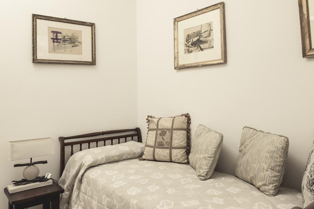 La Secchia Rapita Bed & Breakfast