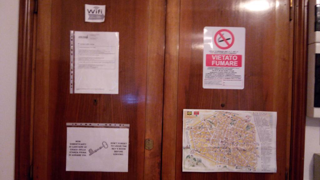 Bed & Breakfast‎ Asinelli Bed & Breakfast
