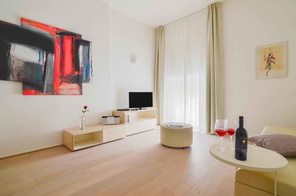 Apartment Palazzo Banchi Halldis *