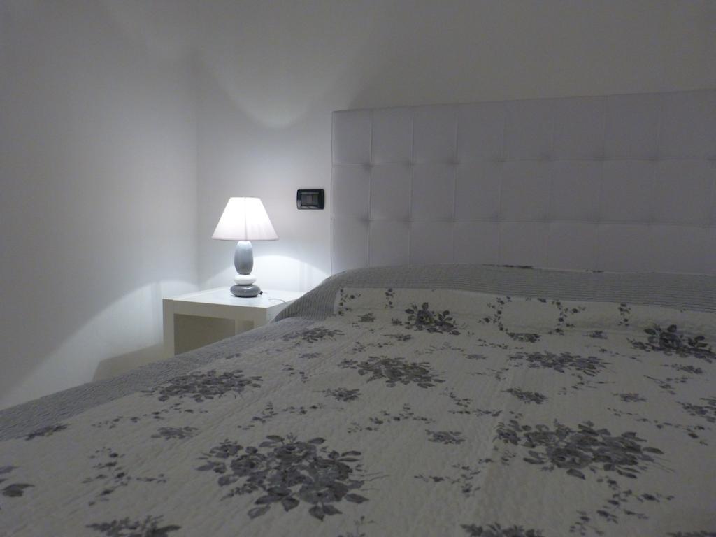 Residenza Ugo Bassi Apartment