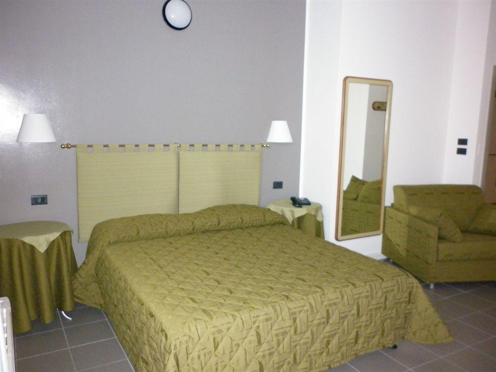 Hotel Galaxy Bologna