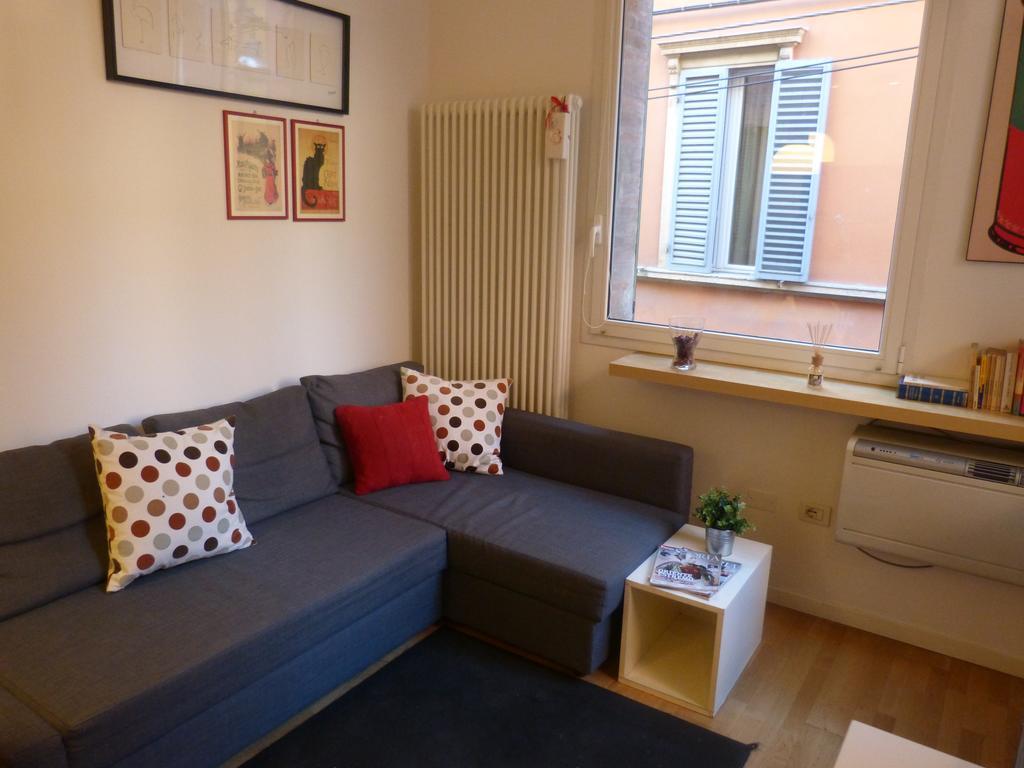 Parigi 15 * Bologna