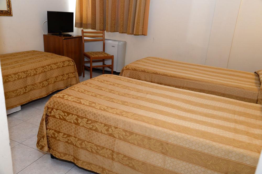 Marco Polo Self Check-in Hotel 3*