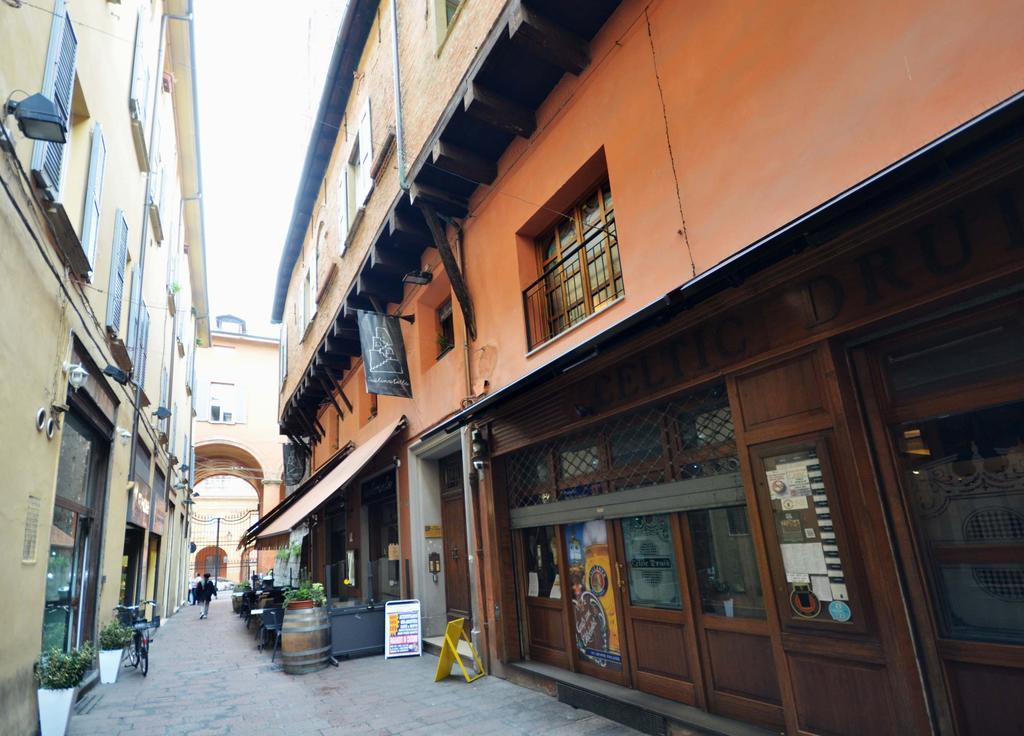 4-Tourist House Bologna-Studio - Self Check-In Apartment Bologna